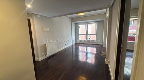 Foto 2 de Piso de alquiler en Calle Barria, Las Arenas, Getxo