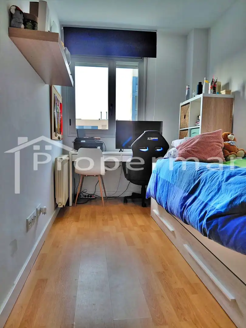Habitación de Ático en venta en Parets del Vallès con Aire acondicionado, Calefacción y Terraza