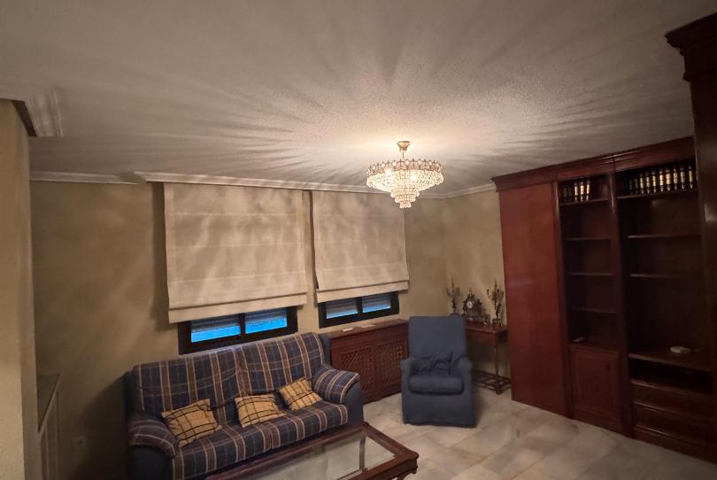 Foto 1 de Pis en venda a Peñamefecit - Avda Barcelona, Jaén