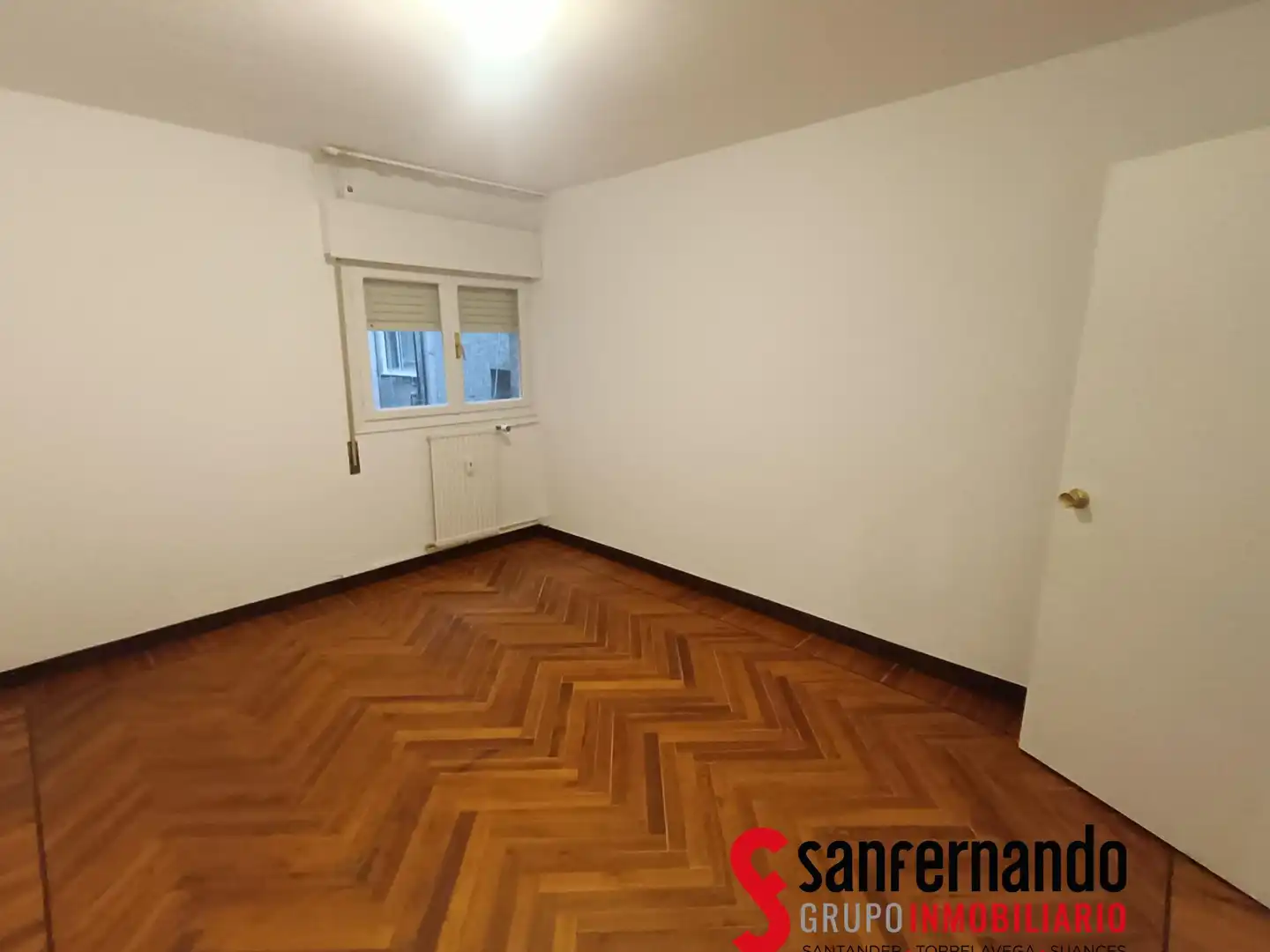 Bedroom of Flat for rent in Santander  with Heating, Parquet flooring and Balcony