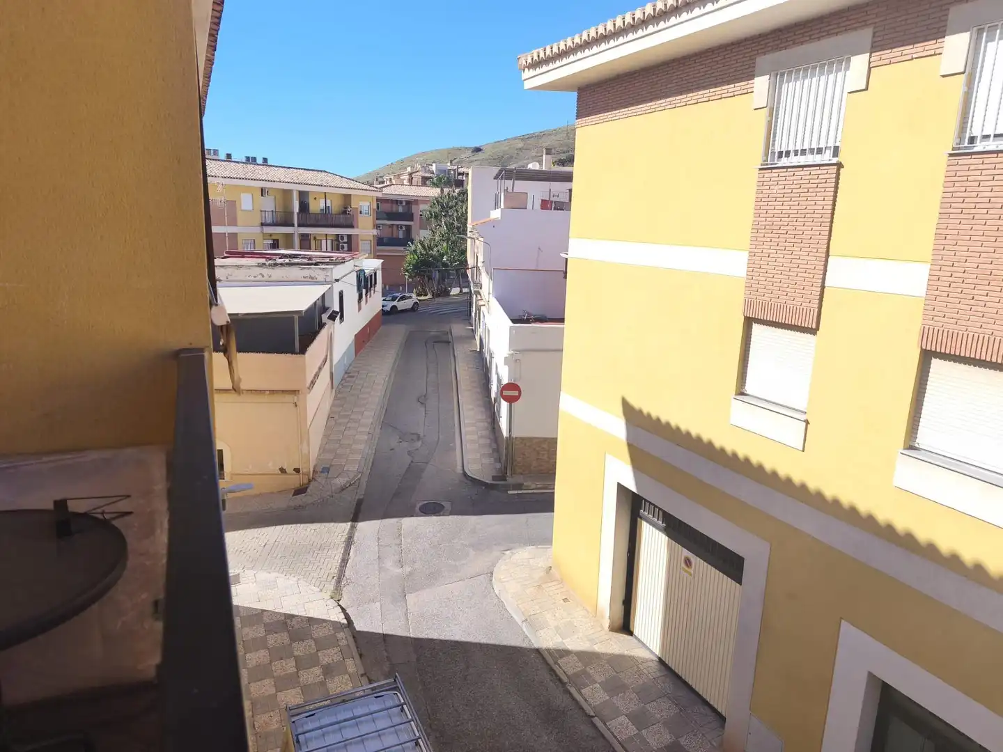 Vista exterior de Pis en venda en Motril amb Terrassa