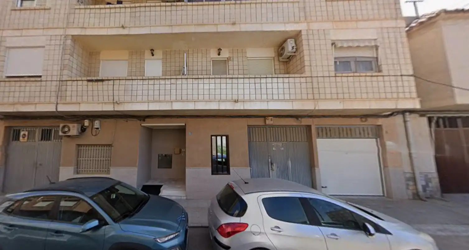 Vista exterior de Pis en venda en Albatera