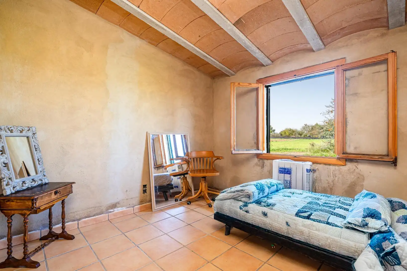 Dormitori de Finca rústica en venda en Montuïri amb Calefacció, Jardí privat i Terrassa