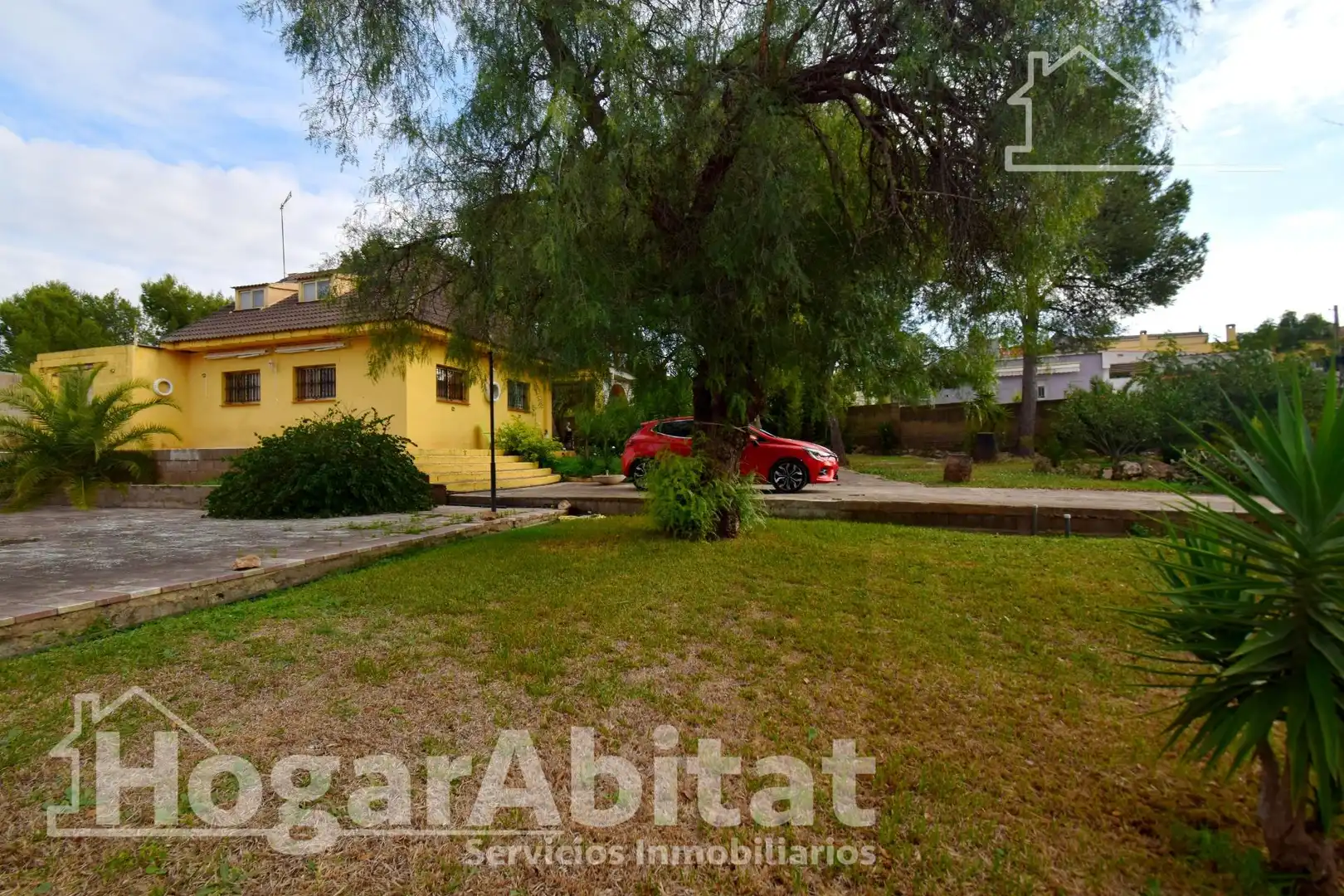 Casa o xalet en venda en Llíria amb Jardí privat, Terrassa i Traster