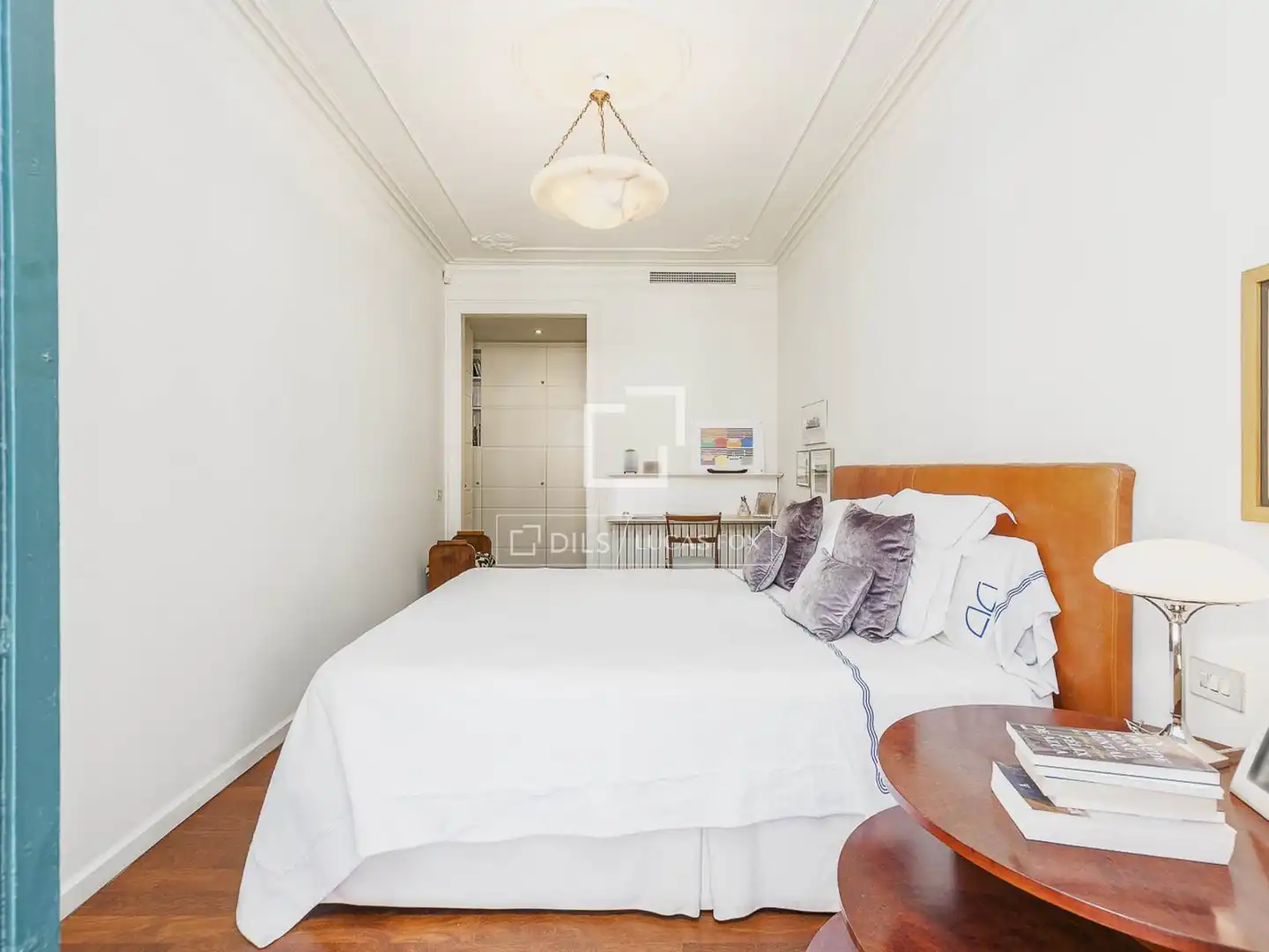 Schlafzimmer von Wohnung zum Verkauf in Barcelona mit Klimaanlage, Heizung und Terrasse