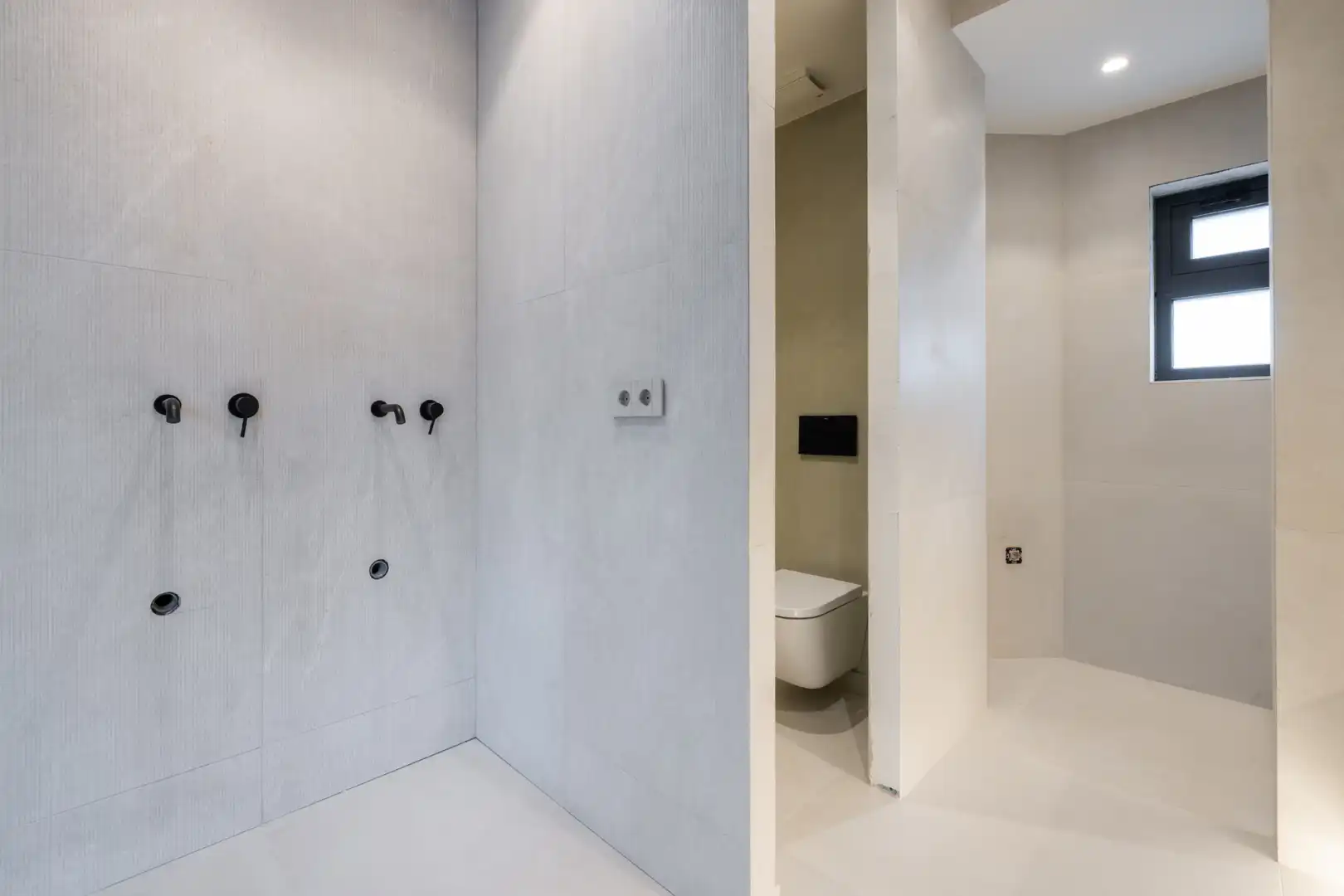 Bathroom of Houses for sale in Sant Cugat del Vallès