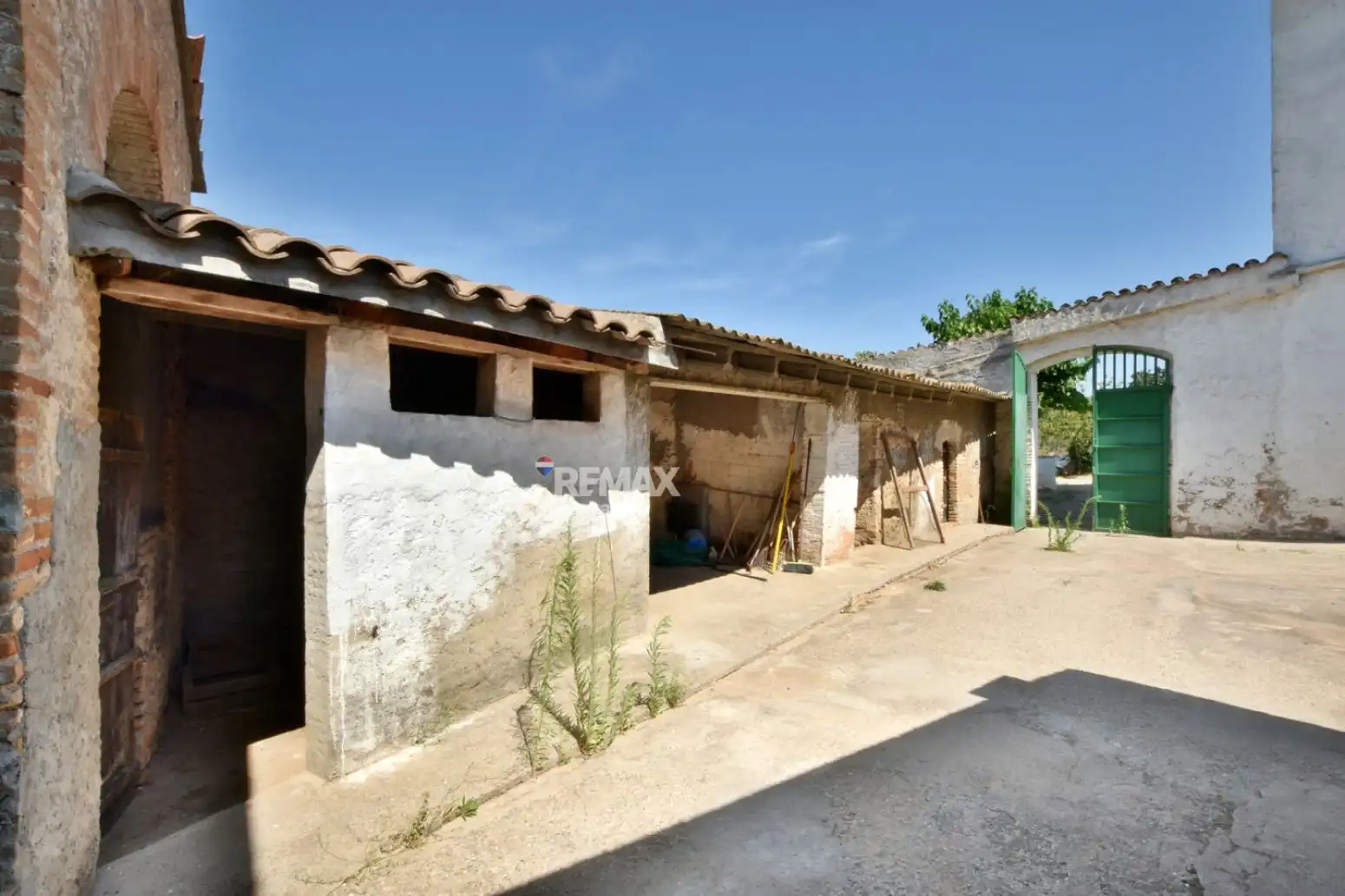 Finca rústica en venda en Sant Andreu de la Barca amb Jardí privat