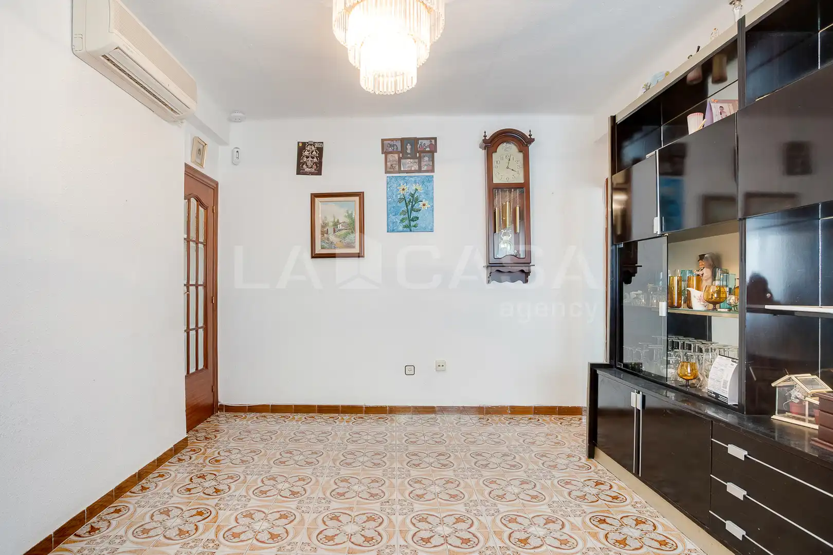 Wohnzimmer von Erdgeschoss zum Verkauf in Cornellà de Llobregat