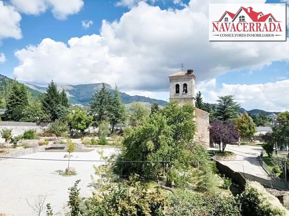 Vista exterior de Piso en venta en Navacerrada con Calefacción y Terraza