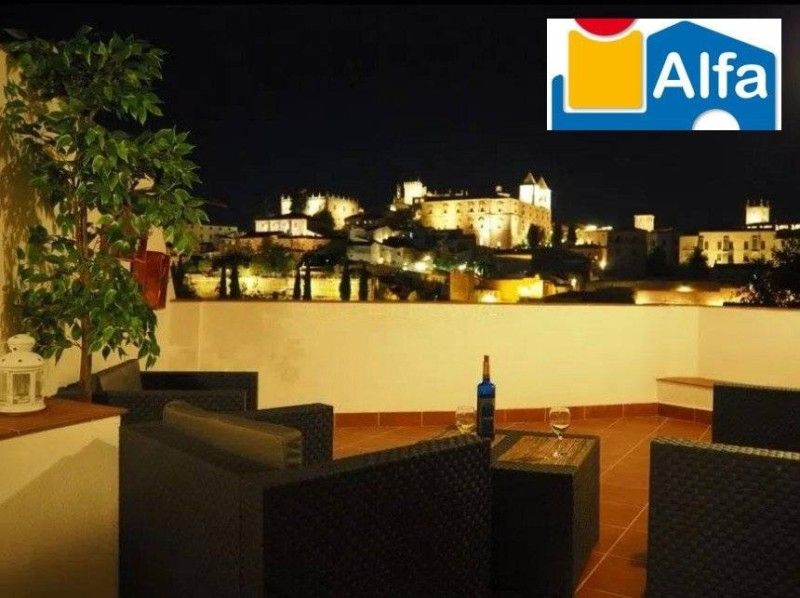 Exterior view of House or chalet for sale in Cáceres Capital  with Air Conditioner, Private garden and Furnished