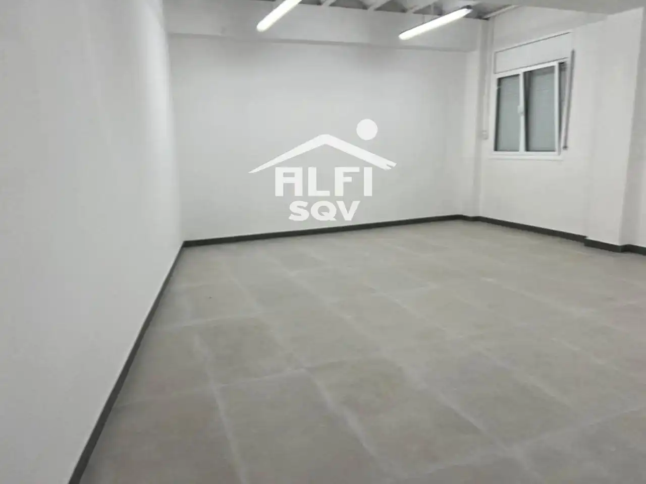 Local comercial en alquiler en MONTSERRAT, imagen 4