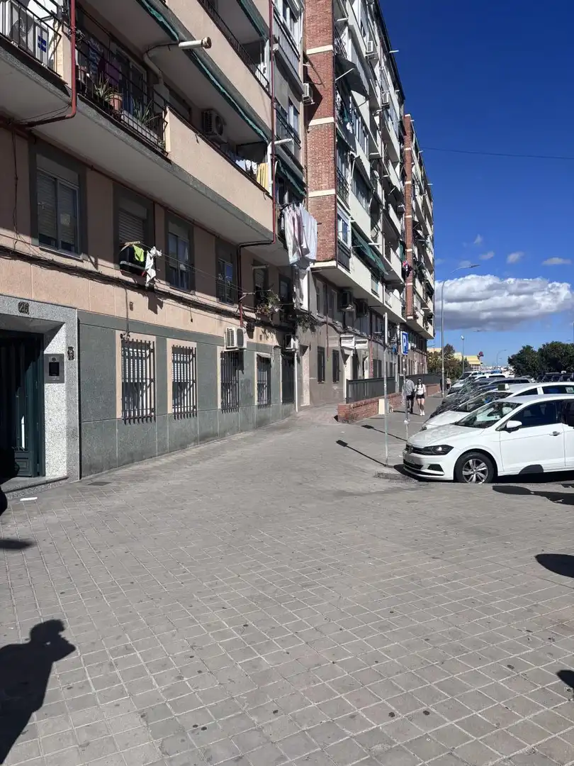 Parkplatz von Wohnung zum Verkauf in Madrid mit Klimaanlage, Heizung und Parkett