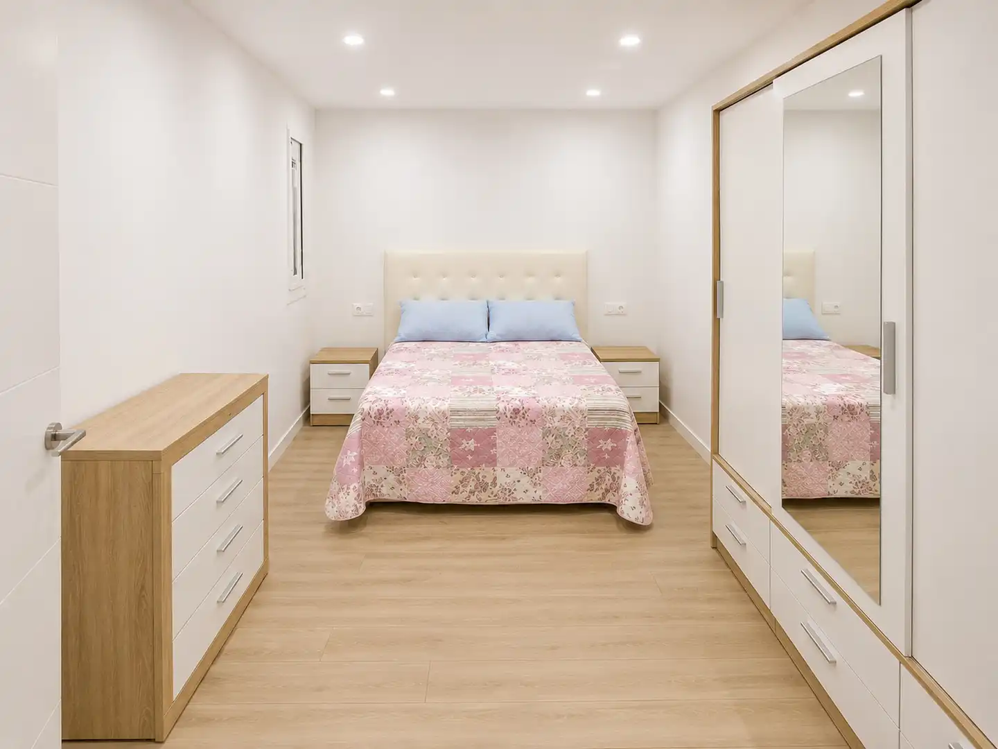 Habitación de Planta baja en venta en Santa Coloma de Gramenet