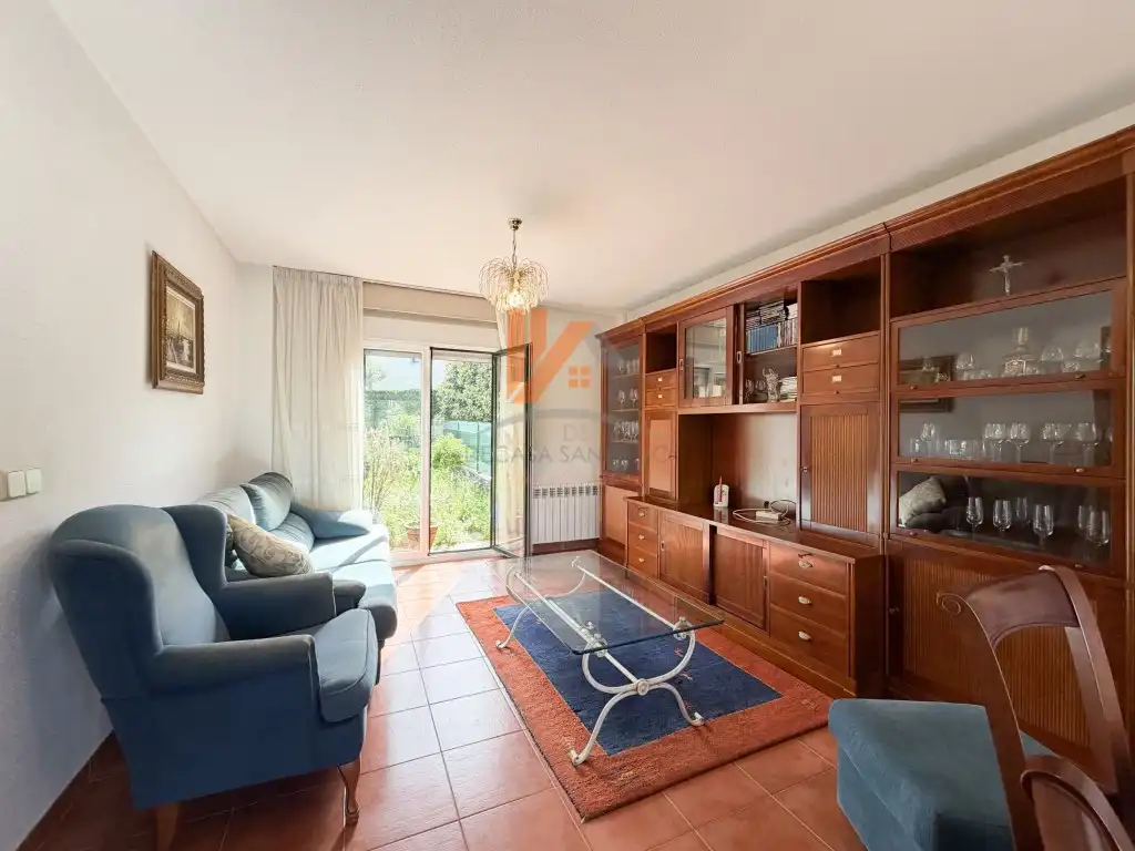 Living room of Detached homes for sale in Santiago de Compostela   with Heating, Private garden and Terrace