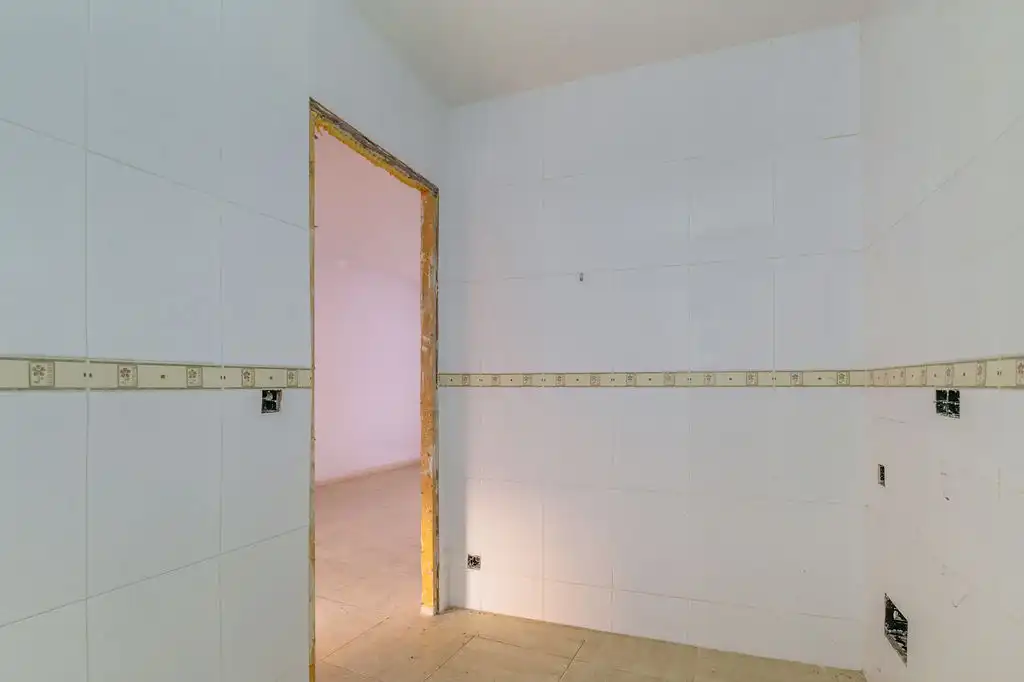Baño de Casa adosada en venta en Valdeaveruelo, Guadalajara