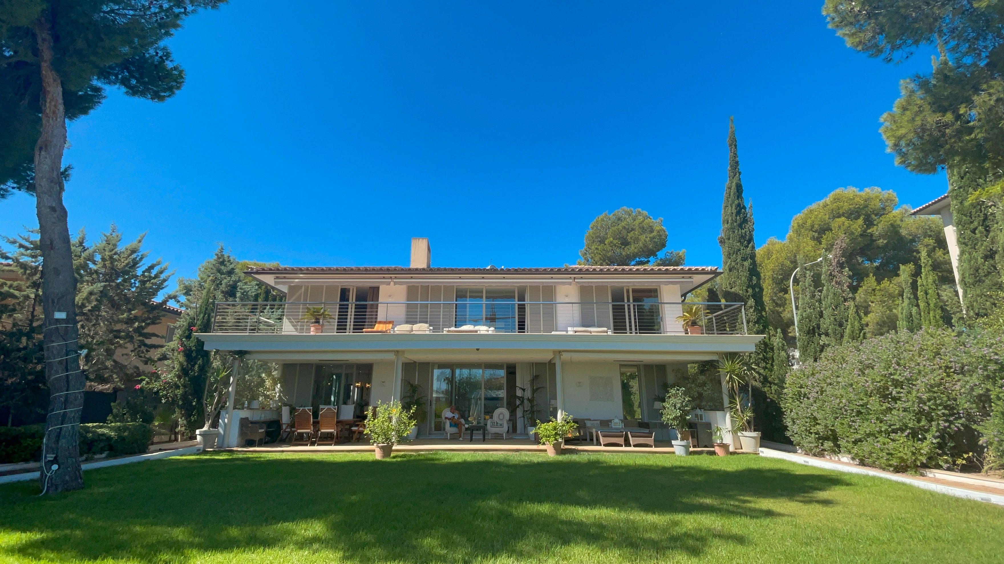Jardí de Casa o xalet de lloguer en Calvià amb Aire condicionat, Piscina i Moblat