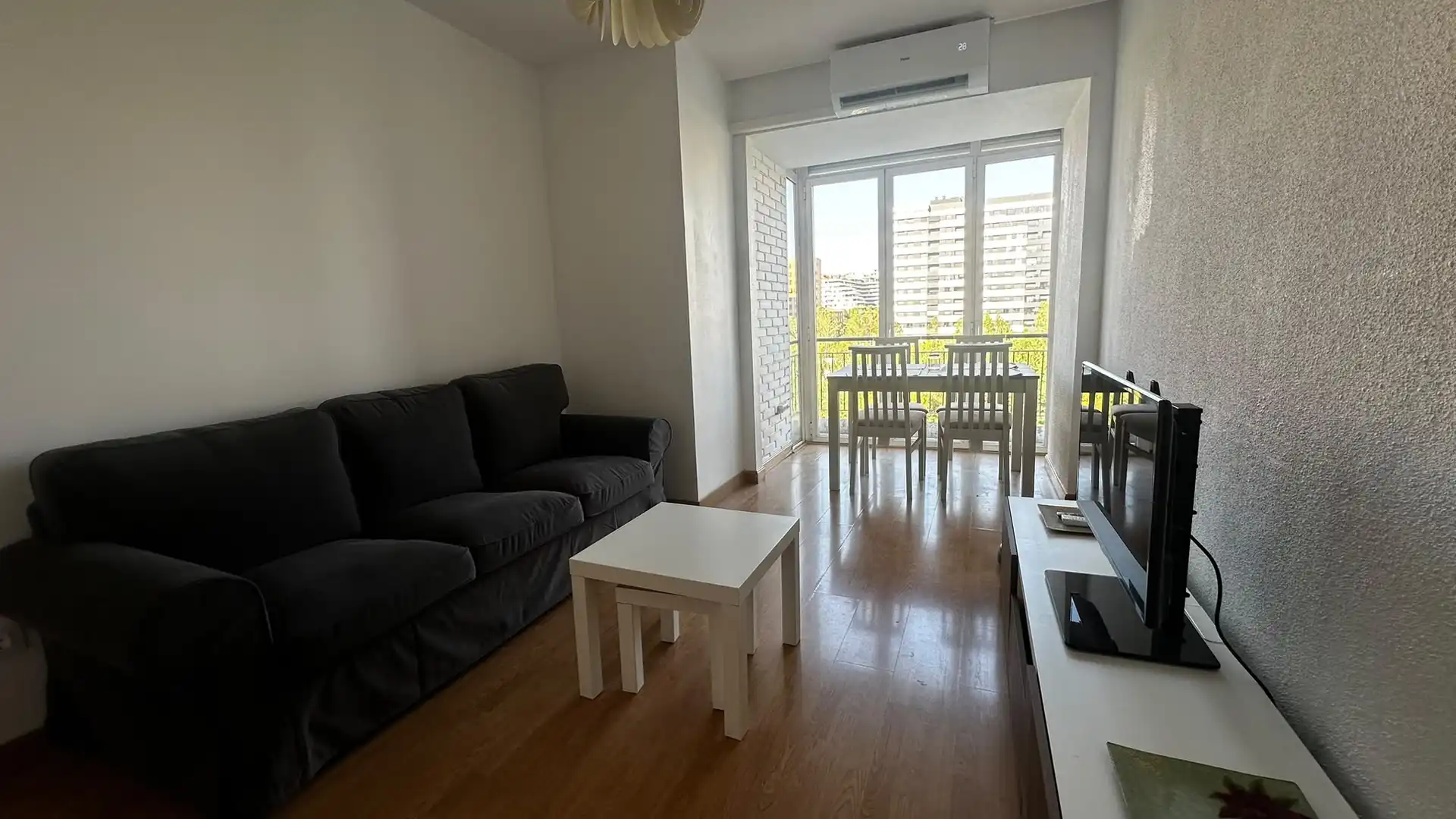 Living room of Flat for rent in Madrid  with Heating