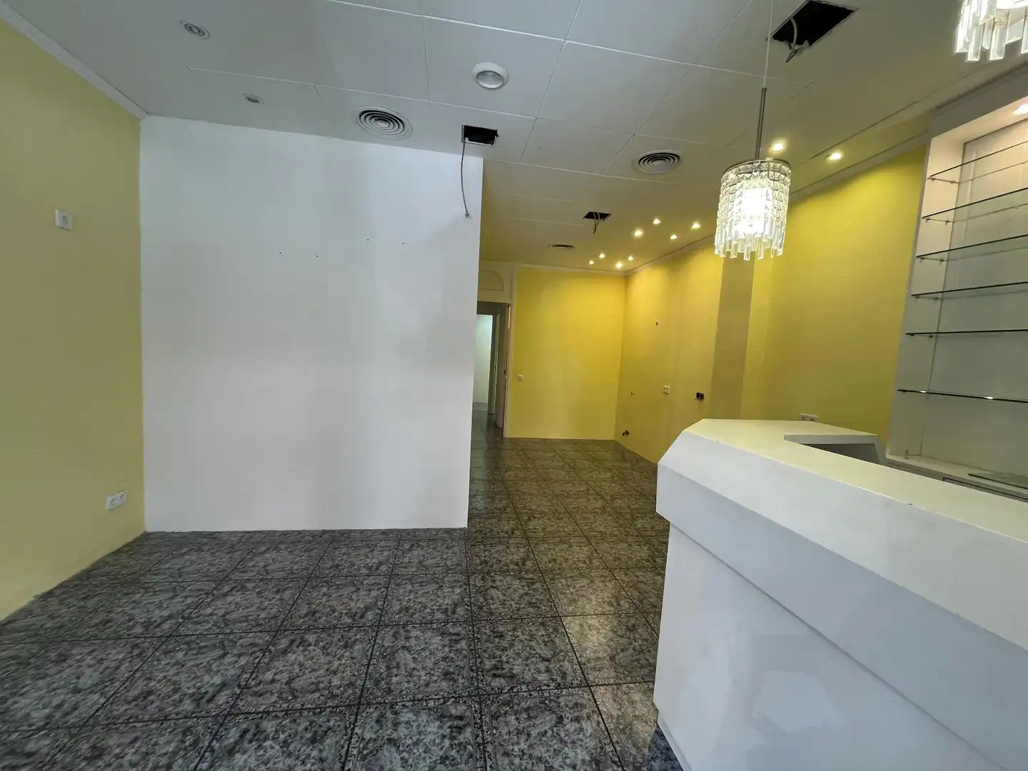 Business premises to rent in Ponent - Set Camins, imagen 2