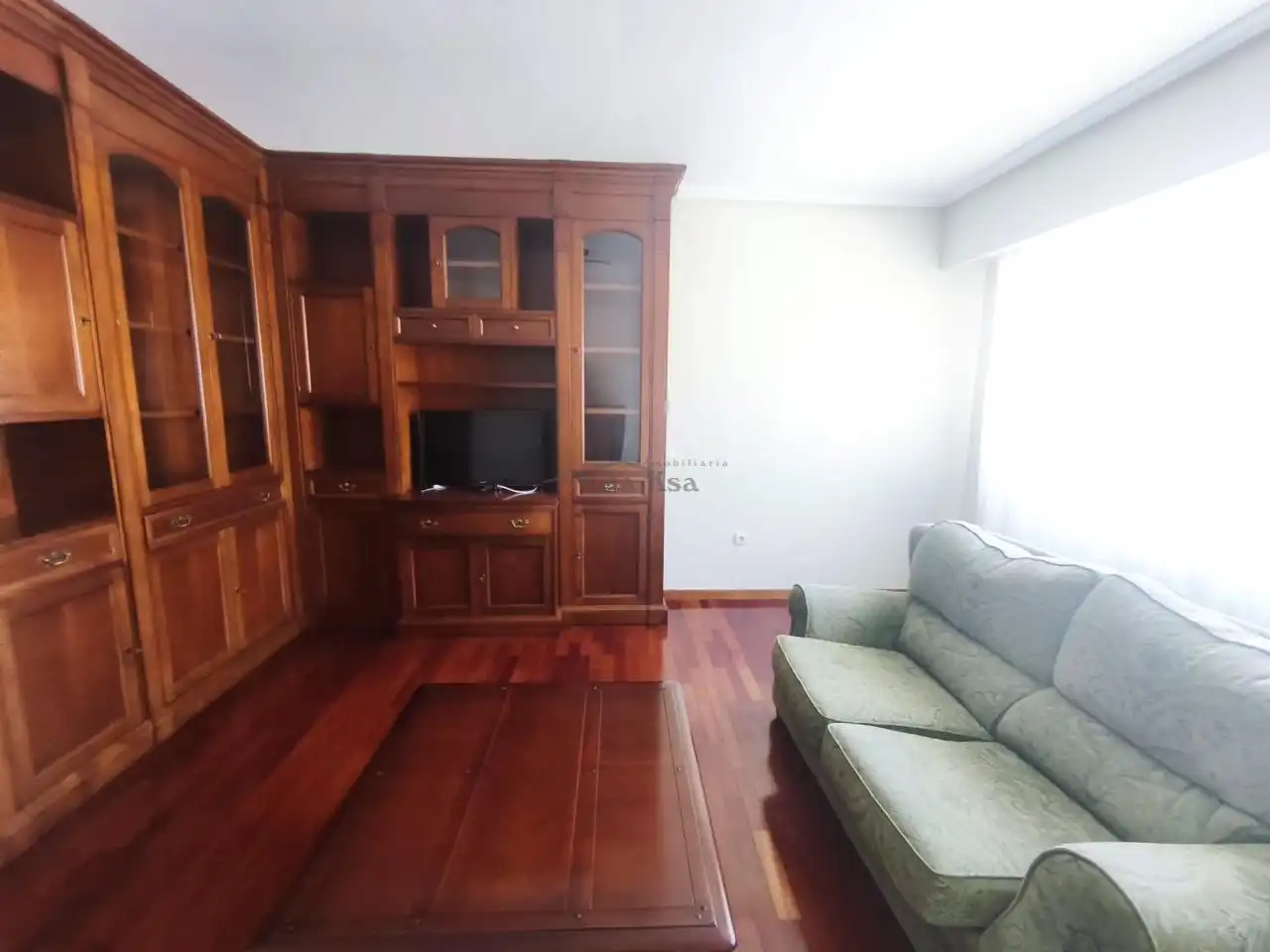 Wohnzimmer von Wohnung zur Miete in Ourense Capital  mit Heizung, Parkett und Möbliert