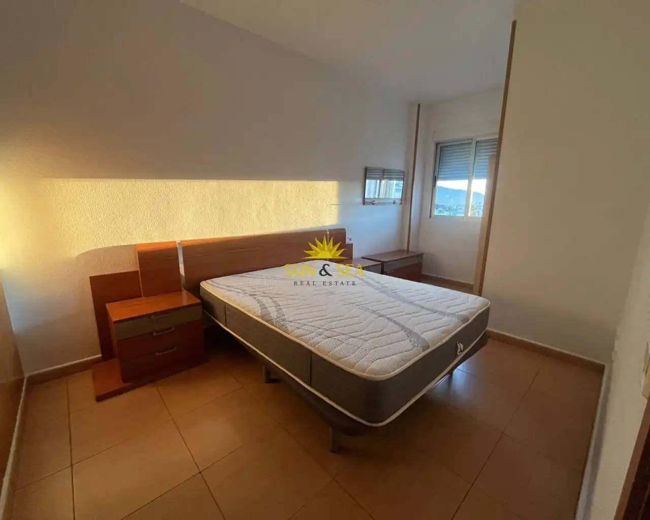Habitación de Apartamento de alquiler en Alcantarilla con Aire acondicionado, Amueblado y Lavadora