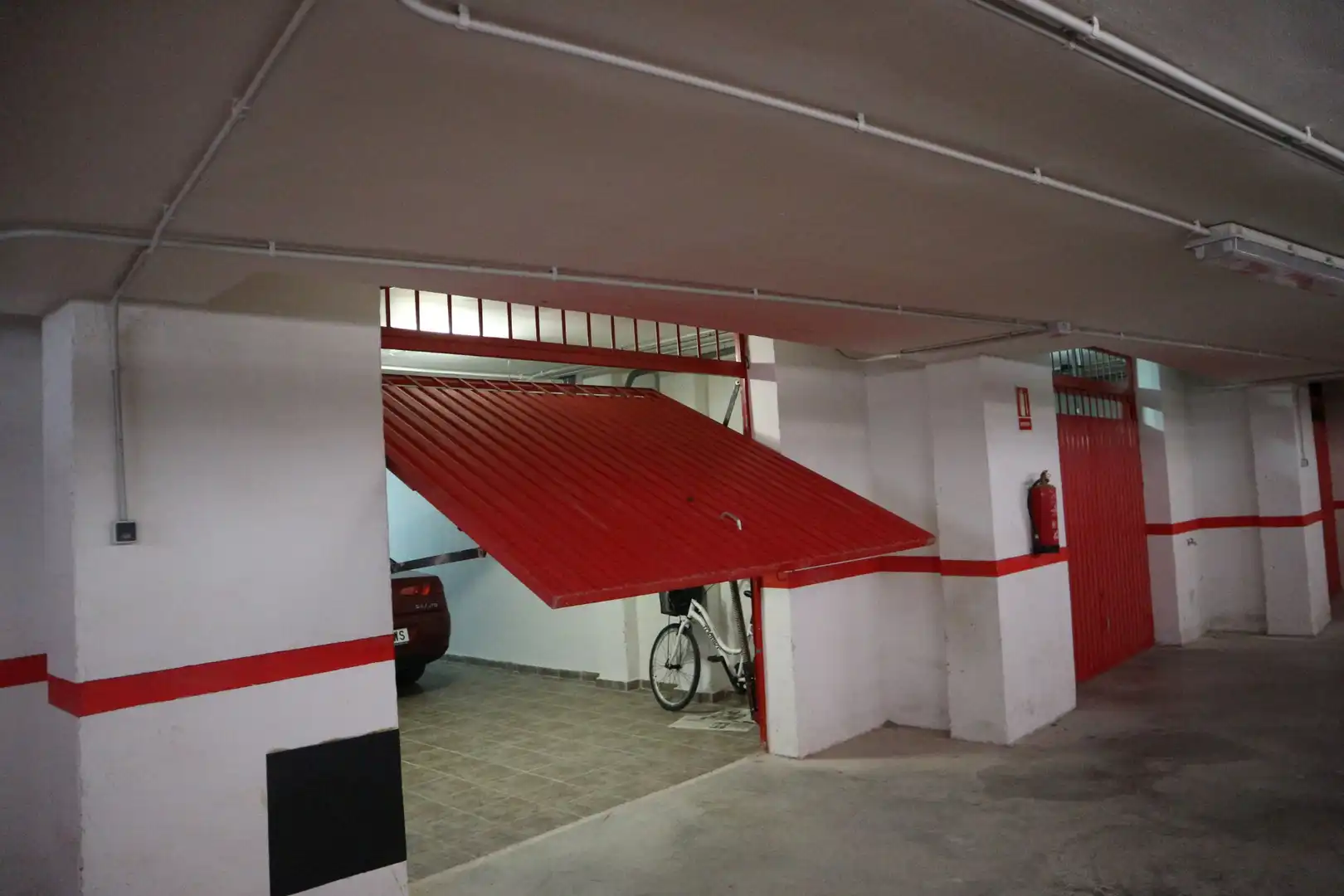 Parking de Casa adosada en venta en La Manga del Mar Menor con Aire acondicionado, Calefacción y Terraza