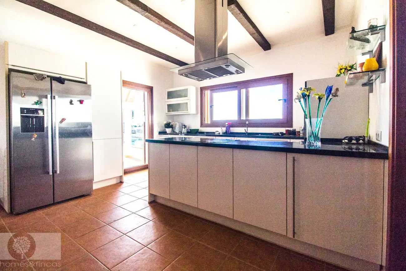 Chalet con piscina en venta en Calle López de Ayala, imagen 19