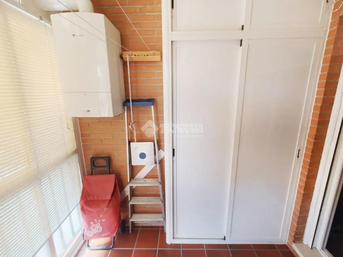 Schlafzimmer von Wohnung zum Verkauf in Madrid mit Klimaanlage, Heizung und Terrasse