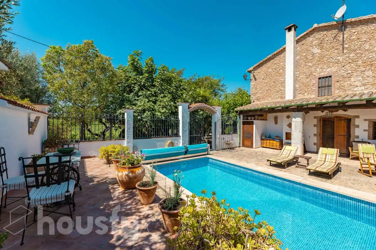 Vista exterior de Casa o chalet en venta en Castellví de la Marca con Jardín privado, Terraza y Trastero