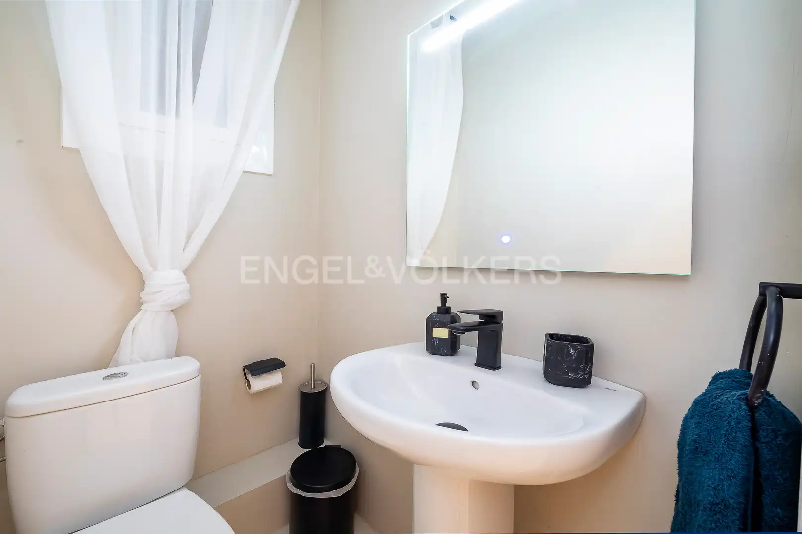 Baño de Piso en venta en Barcelona con Aire acondicionado, Calefacción y Balcón