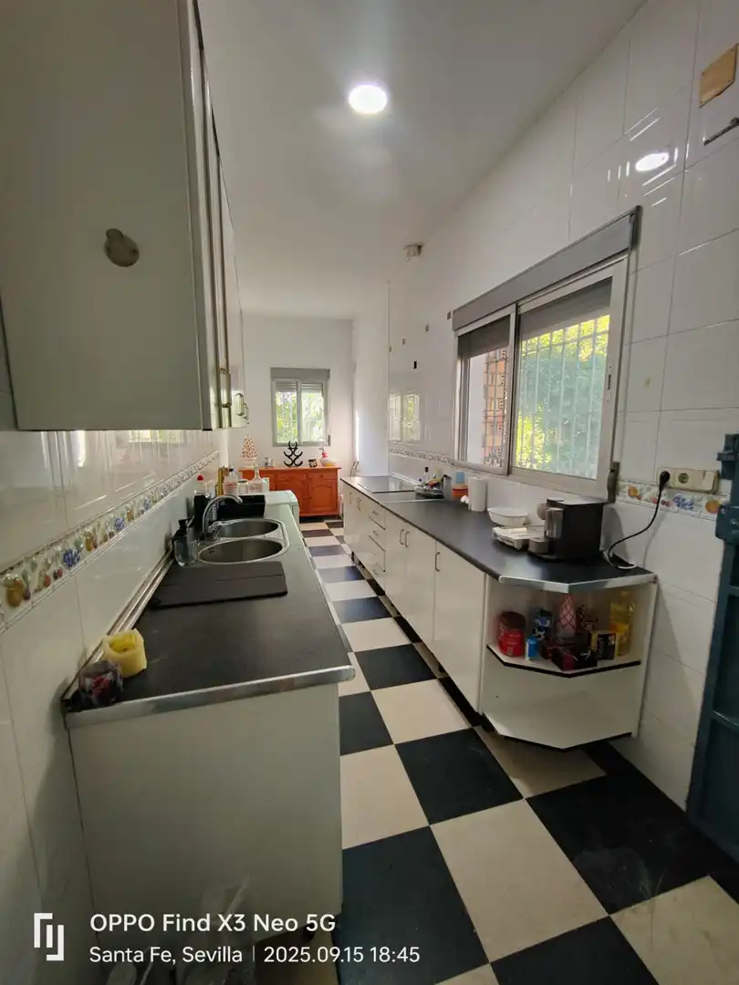 Cocina de Casa o chalet en venta en Carmona con Terraza