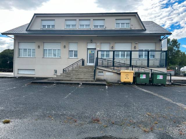 Casa-chalet en Venta en Aranga