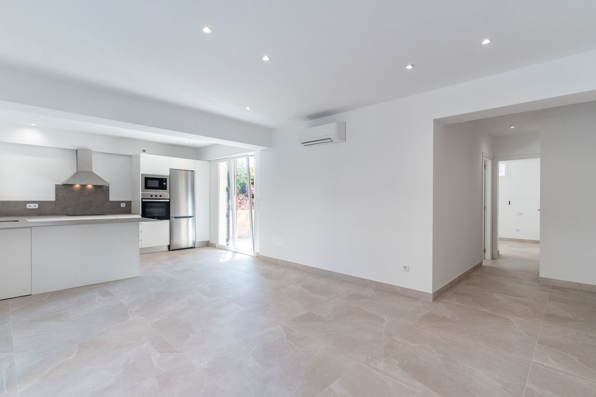 Flat for sale in  Palma de Mallorca  with Private garden, Terrace and Storage room