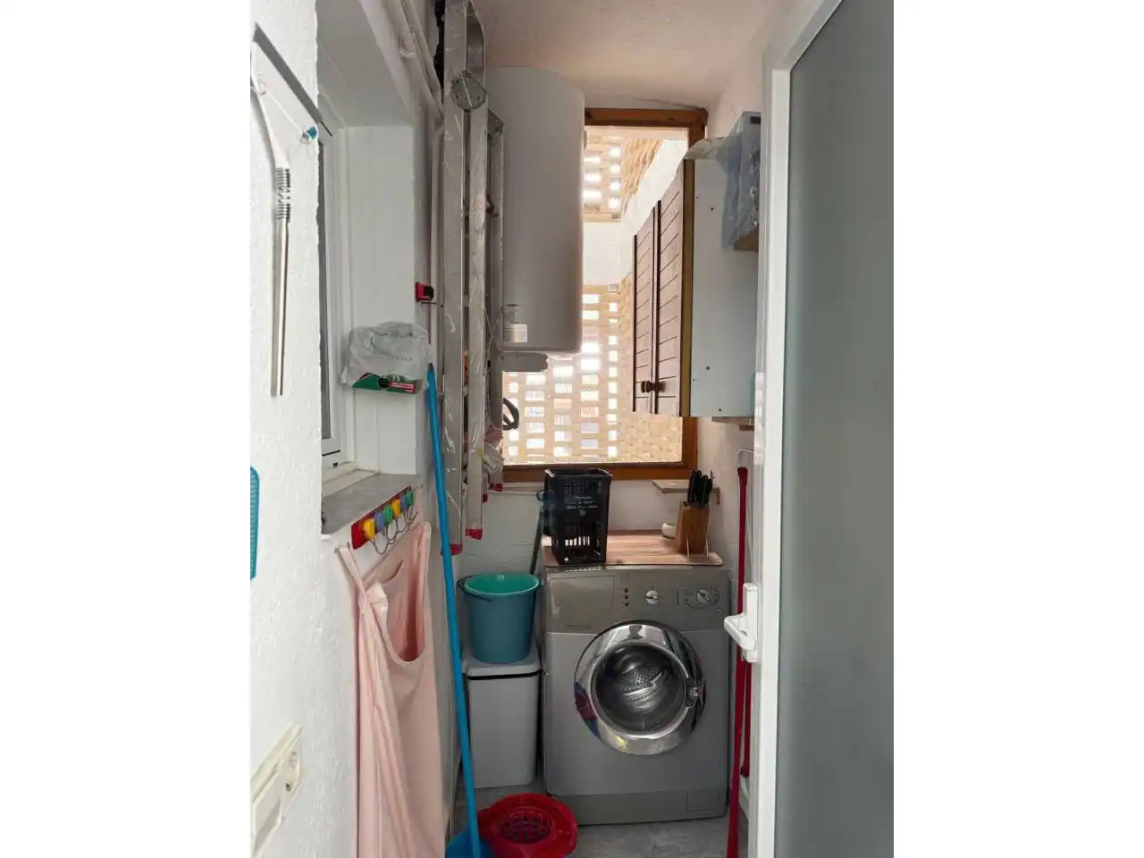 Flat for rent in Calle LLEIDA, 48, Marítim