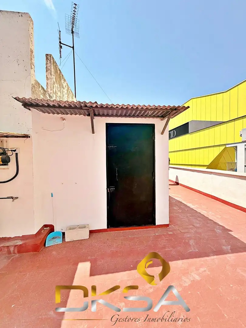 Vista exterior de Pis en venda en Vila-real amb Aire condicionat, Calefacció i Terrassa