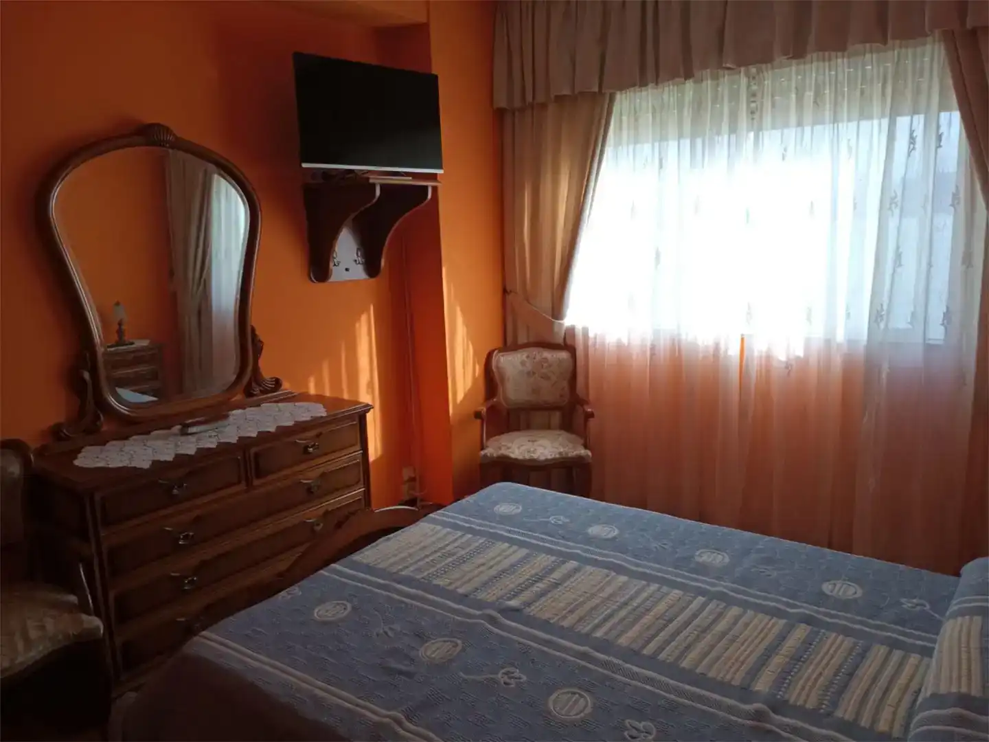 Habitación de Piso de alquiler en Ares, A Coruña