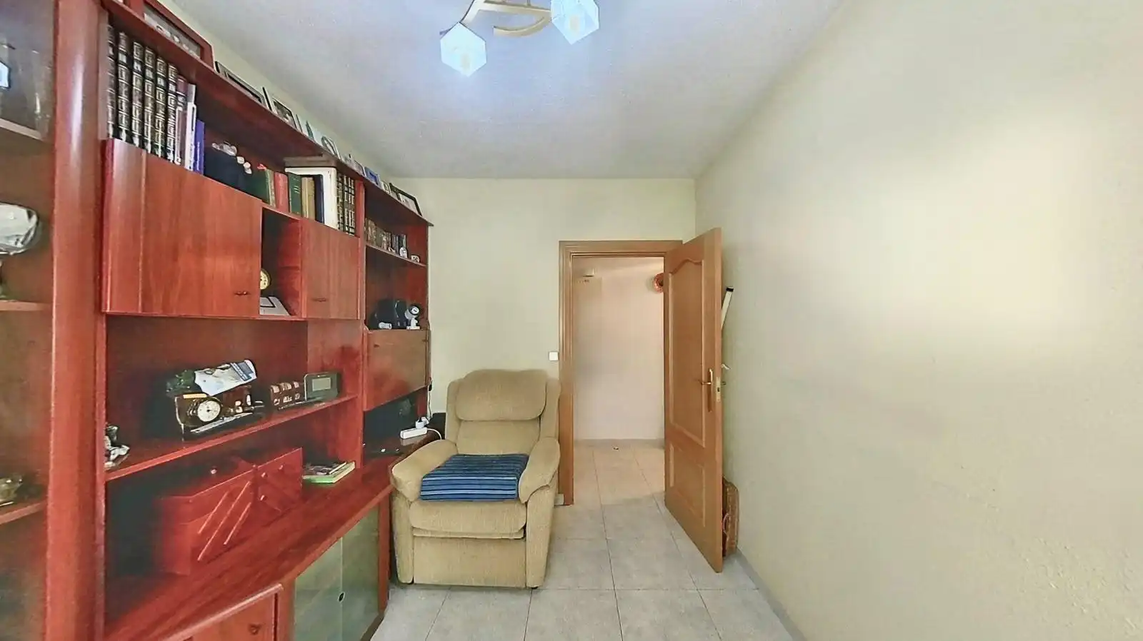 Apartamento en venta en Madrid con Calefacción y Trastero