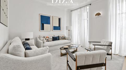 Photo 4 of Flat to rent in De Alfonso XII, Jerónimos, Madrid