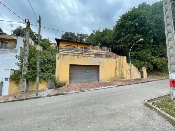 Vista exterior de Casa o chalet en venta en Santa Maria de Palautordera con Terraza
