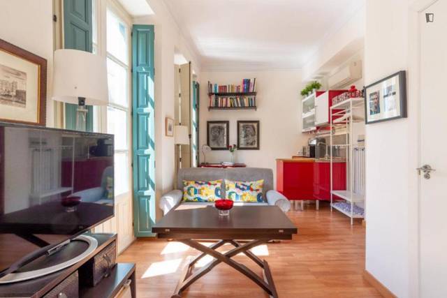 Estudio en Alquiler en La Goleta - San Felipe Neri