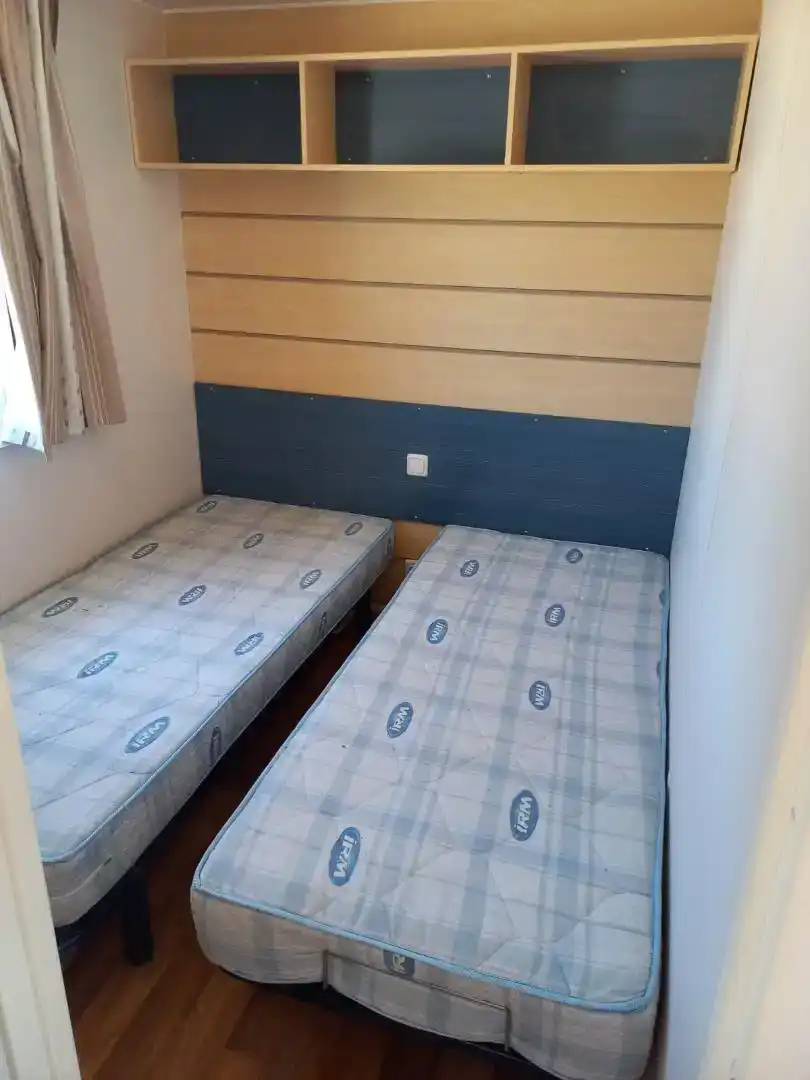Habitación de Planta baja en venta en Cuenca Capital con Aire acondicionado