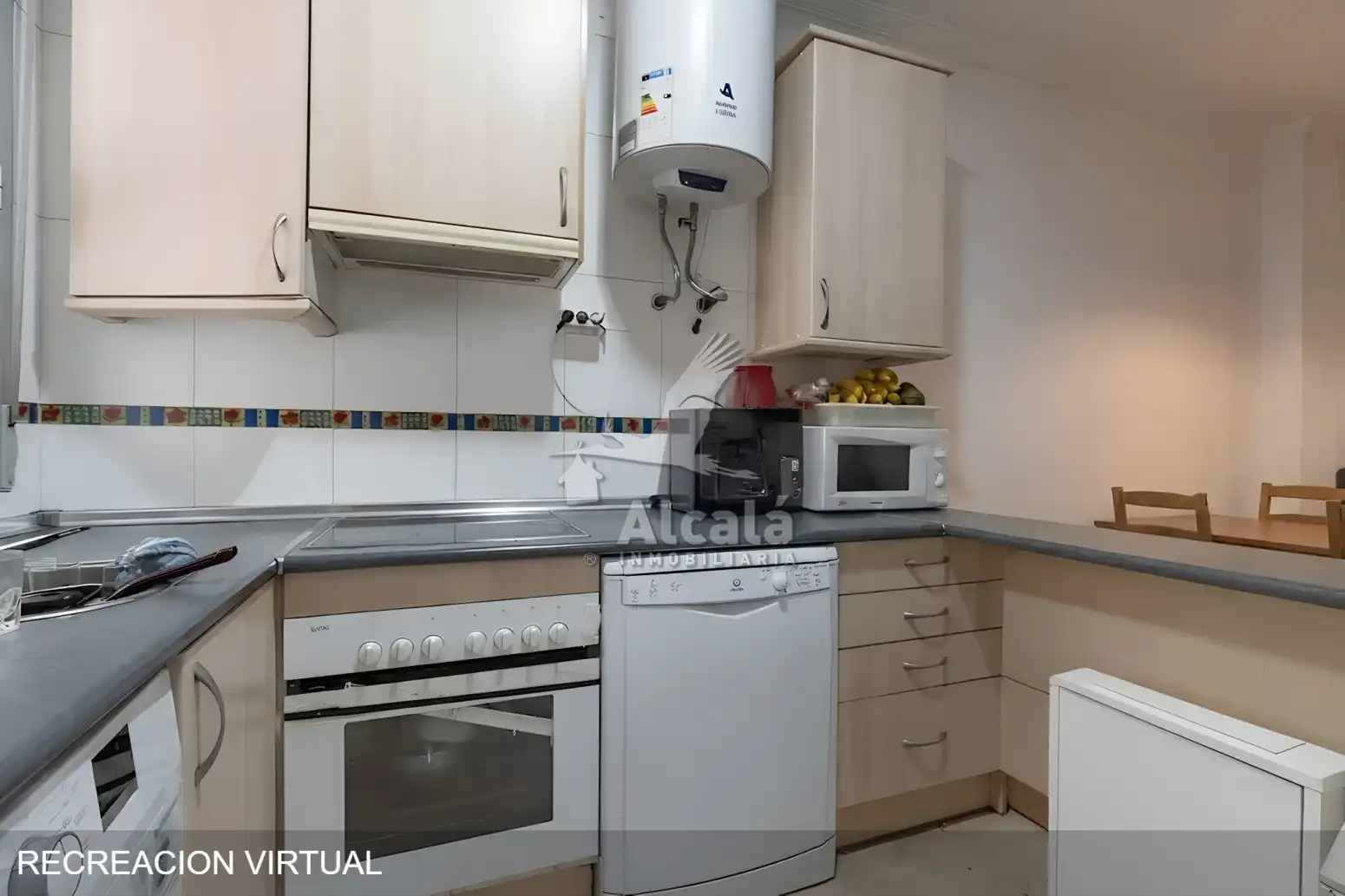 Cocina de Piso en venta en Madrid con Calefacción, Jardín privado y Piscina