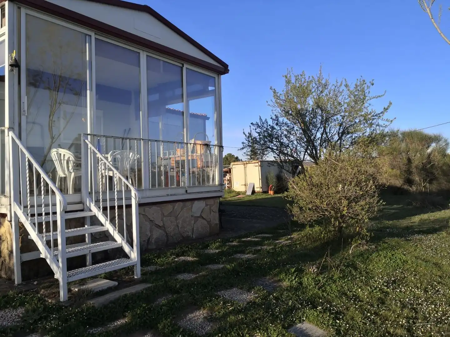 Vista exterior de Finca rústica en venda en Modúbar de la Emparedada amb Jardí privat i Terrassa