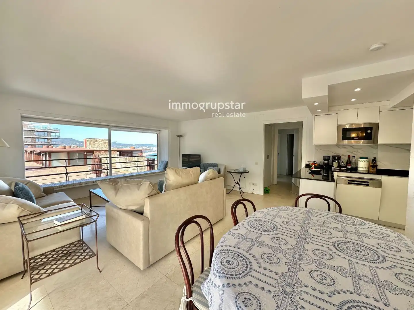 Wohnzimmer von Wohnungen zum Verkauf in Calonge i Sant Antoni mit Heizung, Terrasse und Schwimmbad