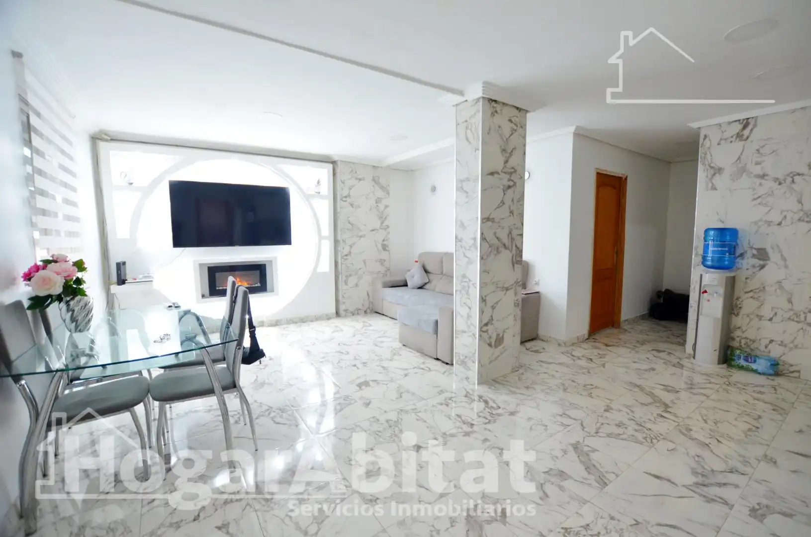 Sala d'estar de Casa o xalet en venda en Alicante / Alacant amb Aire condicionat, Calefacció i Terrassa