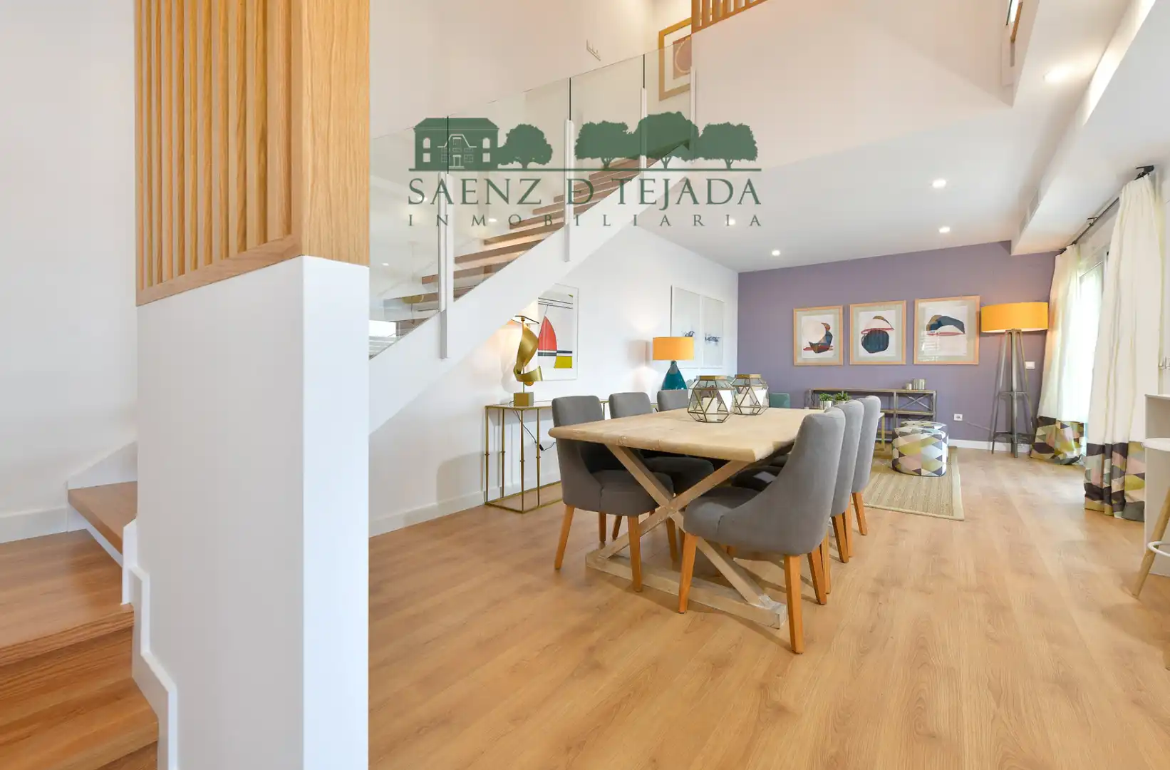 Comedor de Casa o chalet de alquiler en Dos Hermanas con Aire acondicionado, Calefacción y Jardín privado