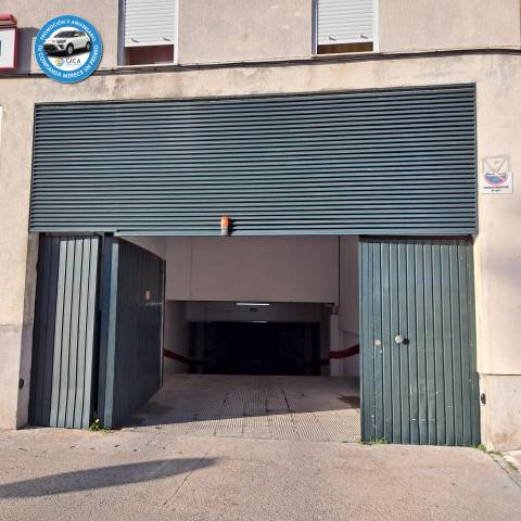 Garaje en Venta en Las Palmeras - Dehesilla