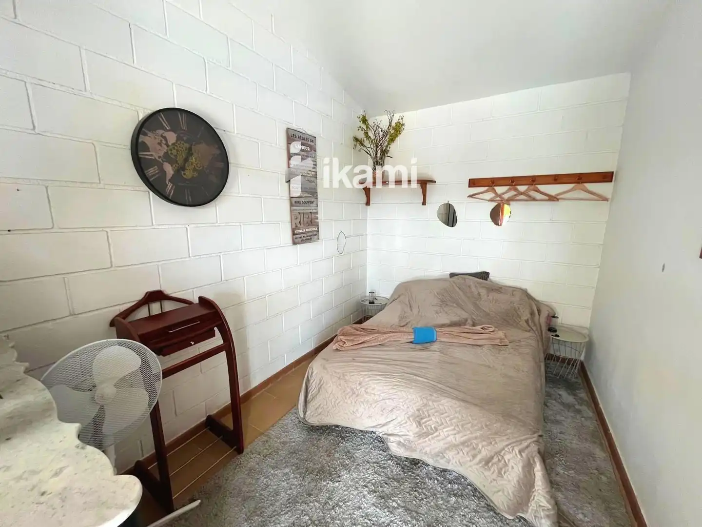 Habitación de Casa o chalet en venta en Elda con Calefacción, Trastero y Piscina