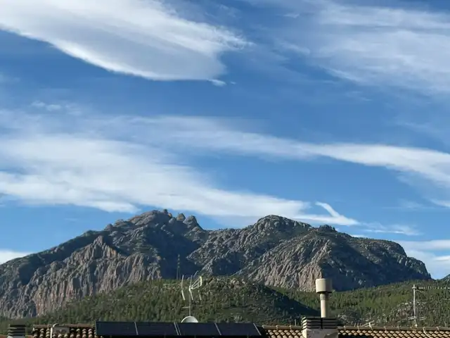 Adossat amb terrassa en venda a Nucli Urbà, imagen 35
