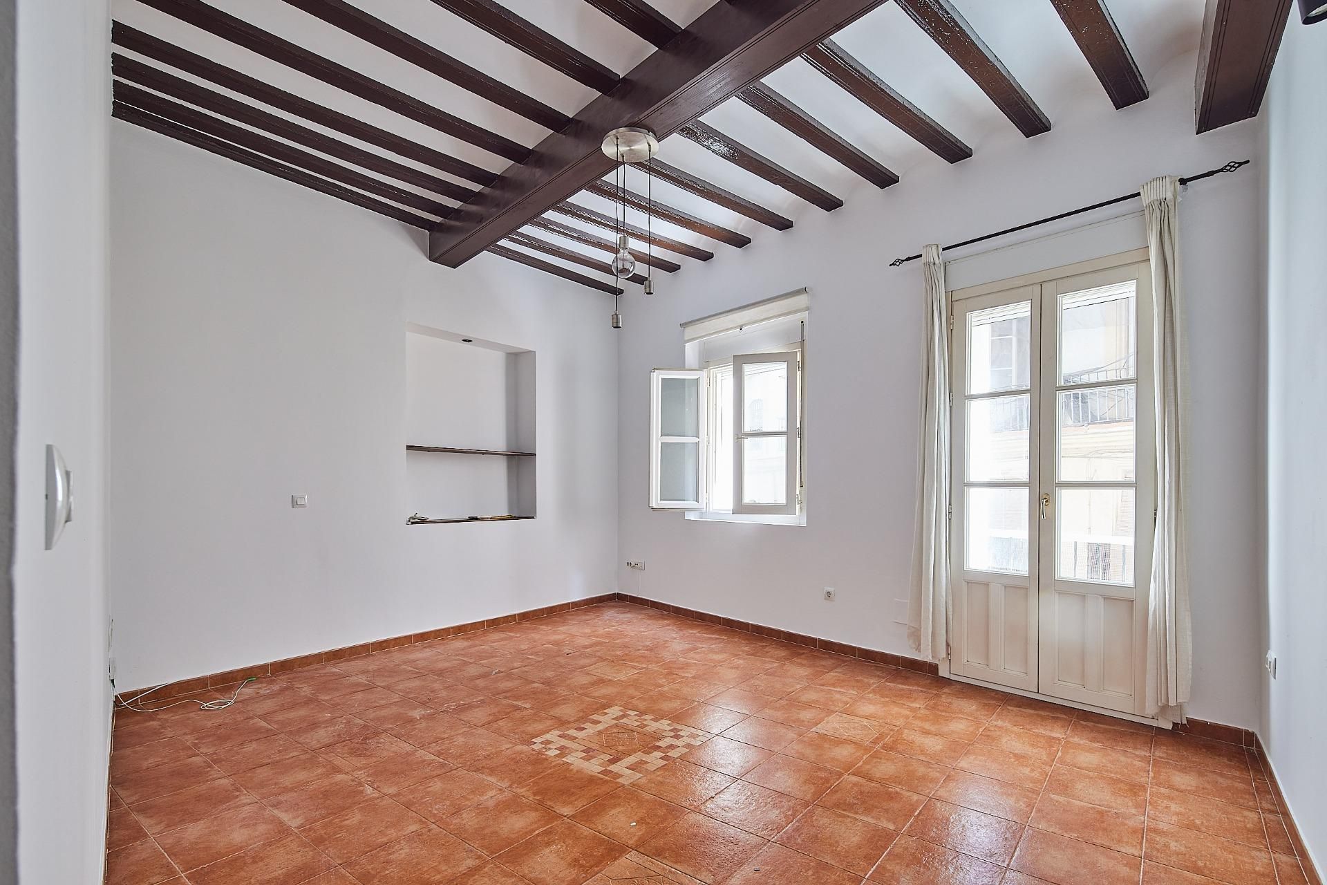 Living room of Flat for sale in  Cádiz Capital  with Air Conditioner, Storage room and Balcony