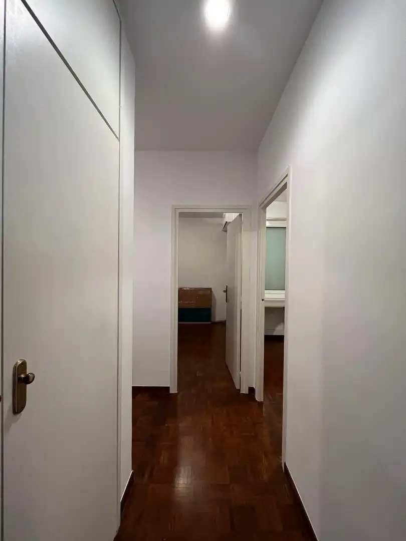 Wohnung zum Verkauf in Barcelona mit Klimaanlage, Heizung und Parkett